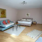 Ferienwohnung Heinzelmann